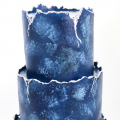 Свадебный торт темно-синий